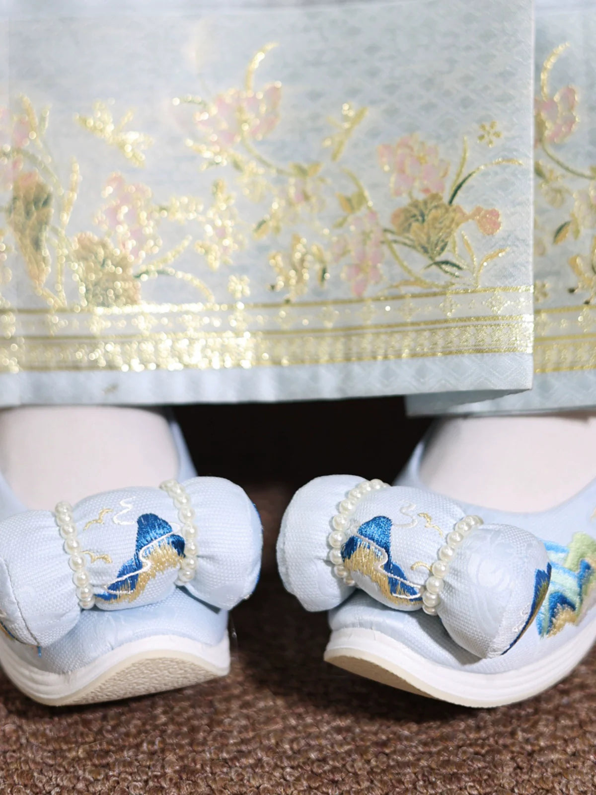 Riley - Embroidered Chinese Hanfu Bow Shoes