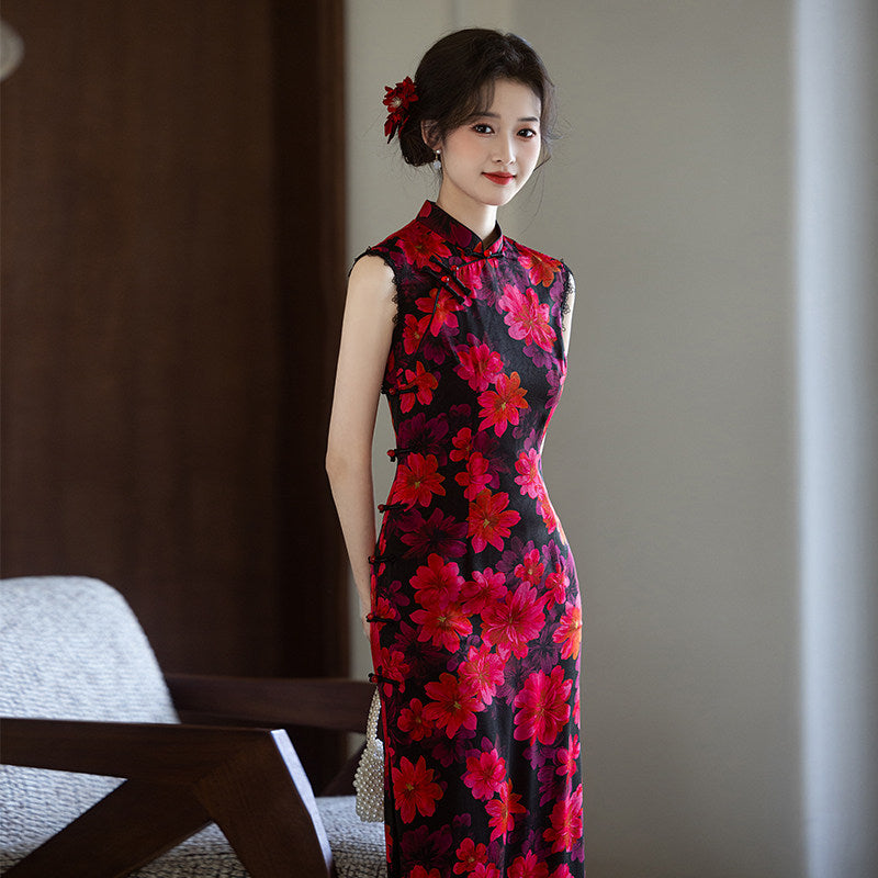 Sleeveless Floral Long Cheongsam | Hazel