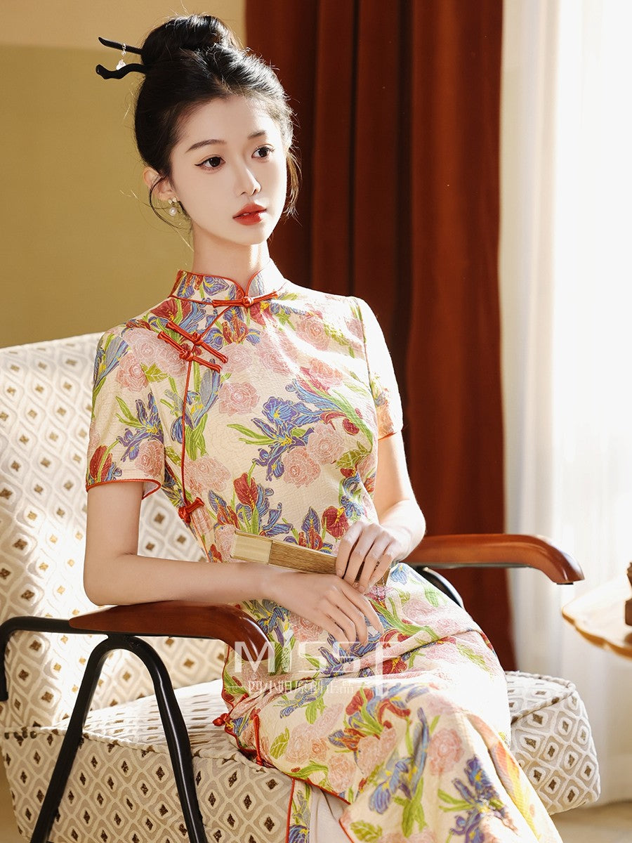 Short Sleeve Floral Long Cheongsam | Wenwen