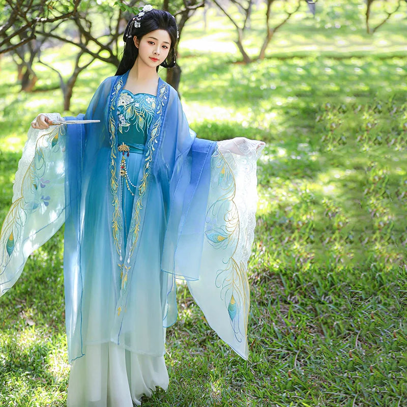 Peacock Embroidered Heziqun Tang Dynasty Dress