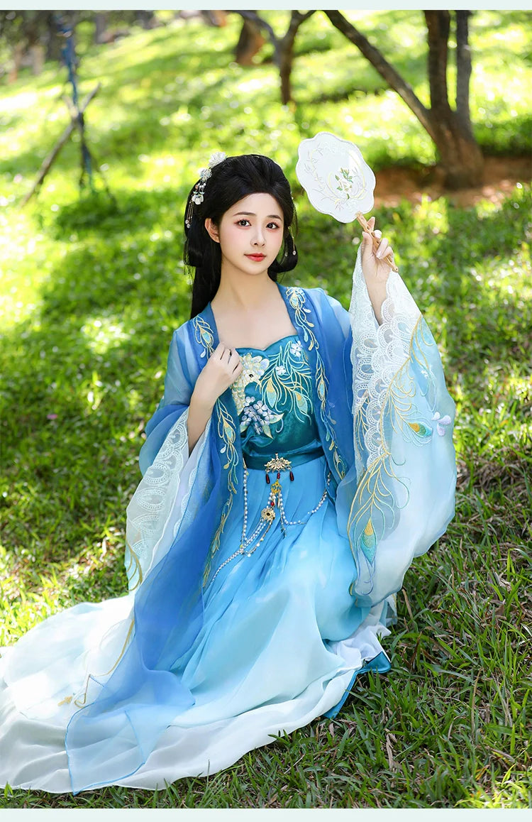 Peacock Embroidered Heziqun Tang Dynasty Dress