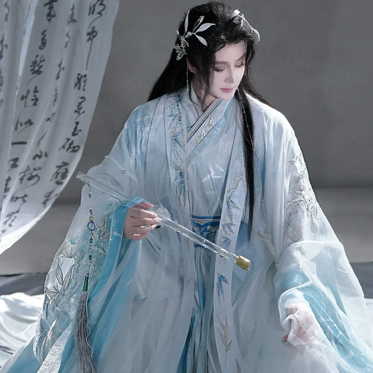 Winters Noble Trio flowing-sleeve men's hanfu robe - detail view