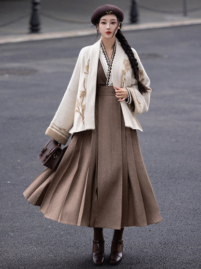 Ming Dynasty Modern Hanfu Jacket and Mamianqun Set - Rose Cocoa 蔷薇可可