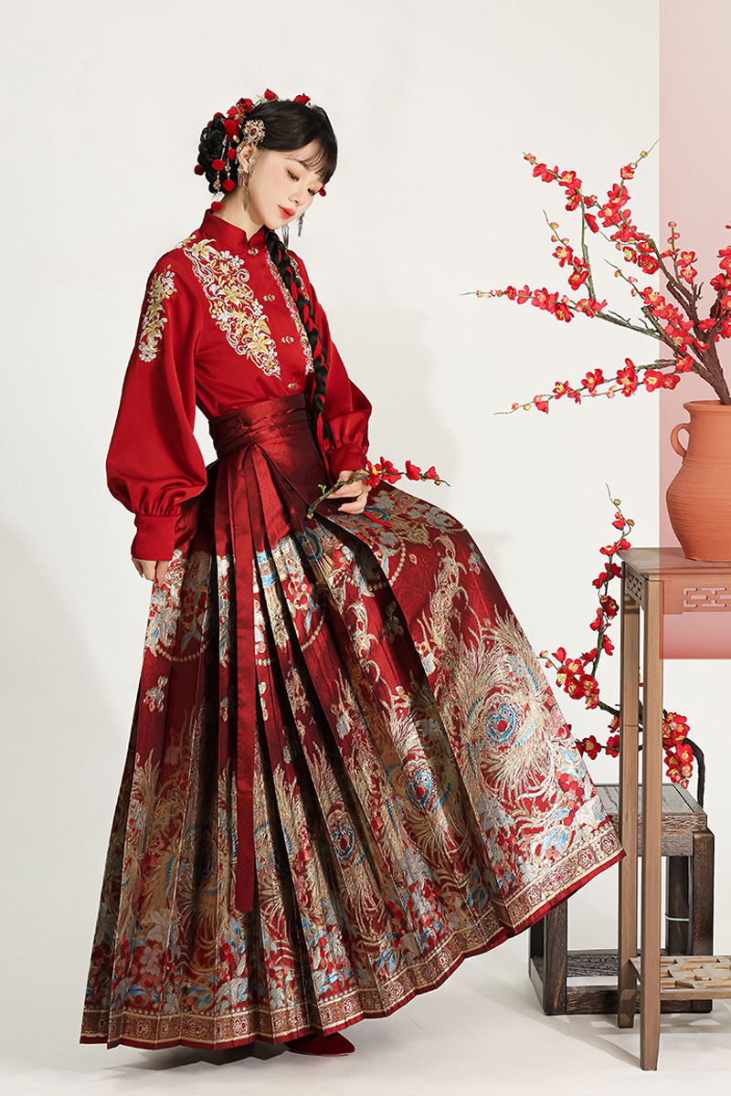 Ming Dynasty Chinese New Year Hanfu | Soulmate 两不凝
