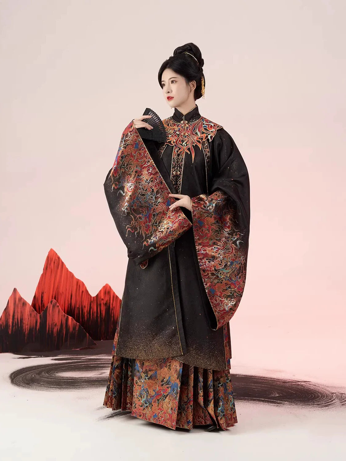 Ming Dynasty Traditional Hanfu Set & Mamian Skirt | Crimson Feathers 赤羽