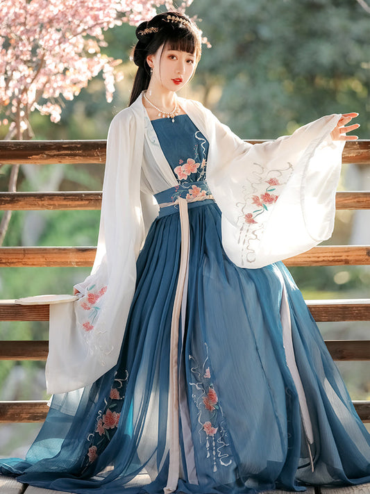 Hanjiao - Song Dynasty style qiyao ruqun hanfu — detail view