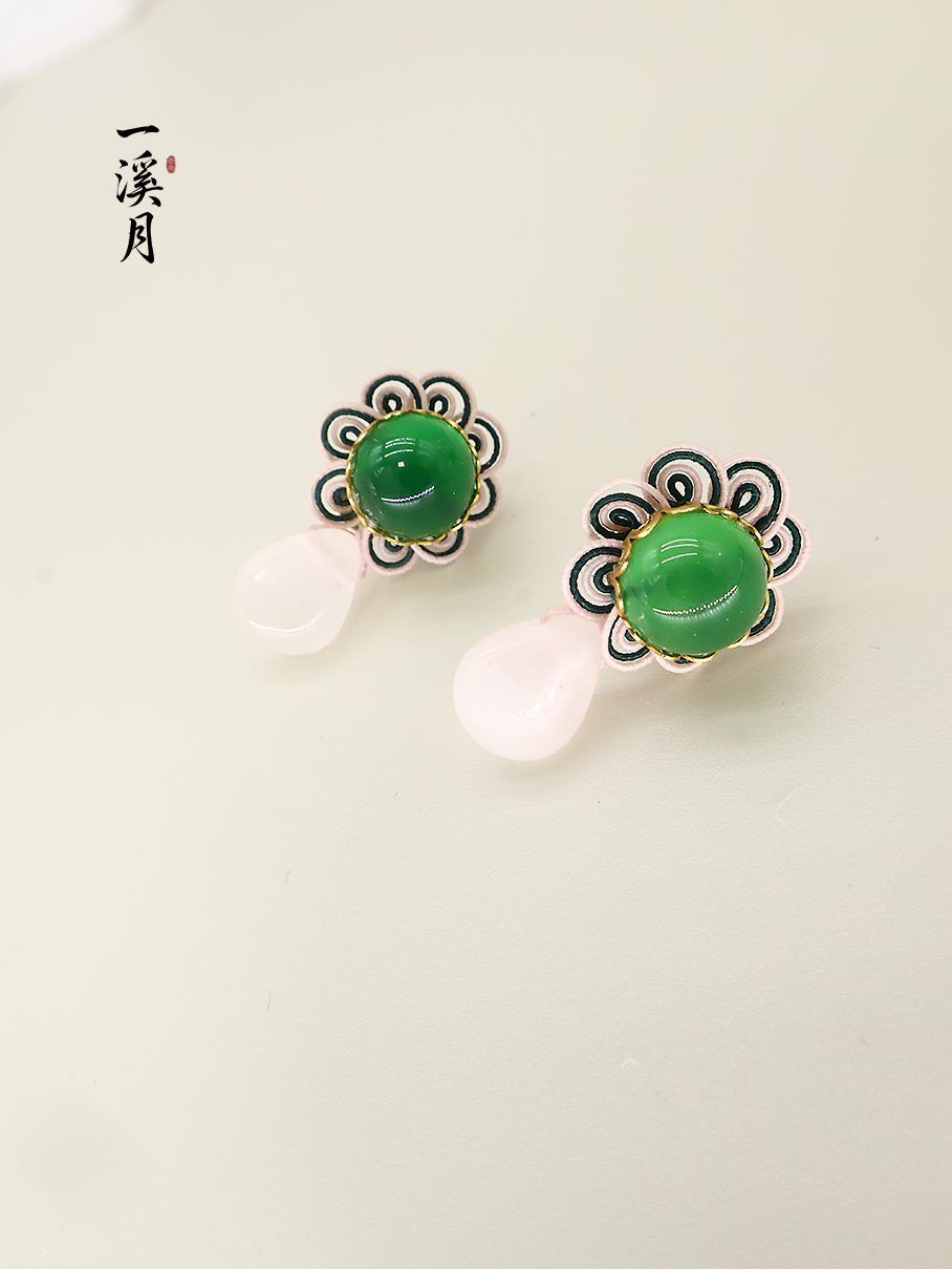 Chalcedony Green Velvet Flower Stud Earrings | Qipao Jewelry