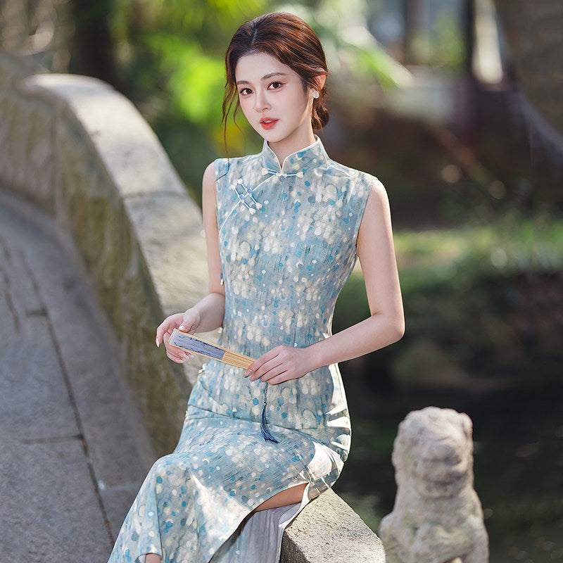 Sleeveless Patterned Midi Cheongsam | Bubbles