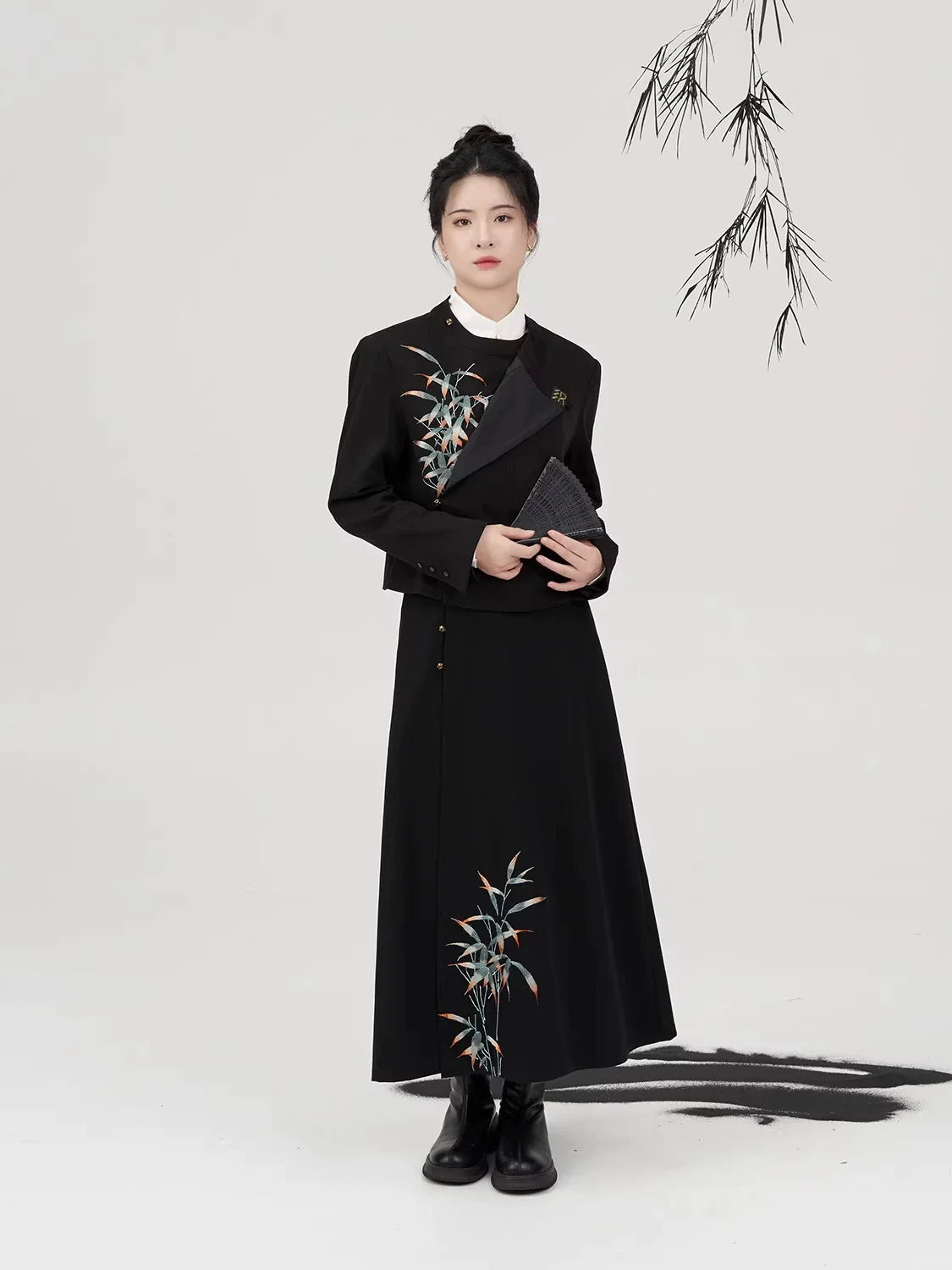 New Chinese Style Round Neck Robe Jacket with A-Line Skirt - Qianshi 谦时 (Preorder)