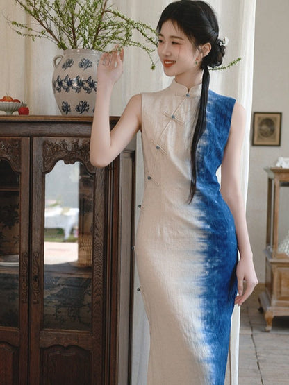 Sleeveless Gradient Dye Long Cheongsam | Sandy