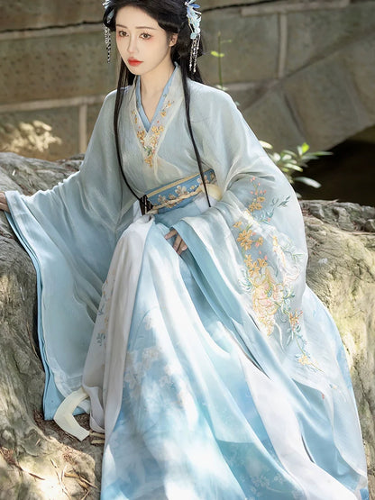 Wei Jin Dynasty Qiyao Ruqun Hanfu | Ten Miles of Spring 春风十里