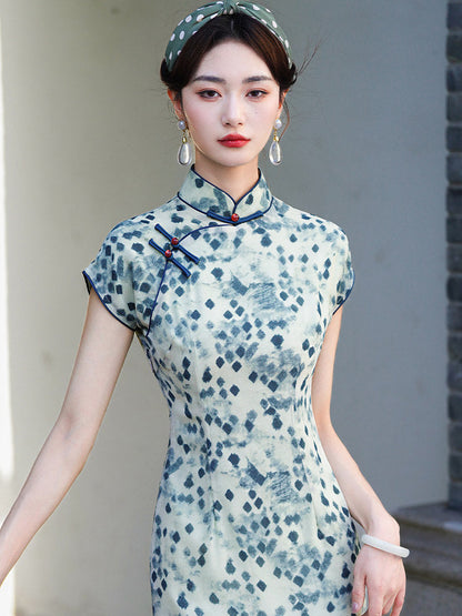 Short Sleeve Pixelated Long Cheongsam | Ida