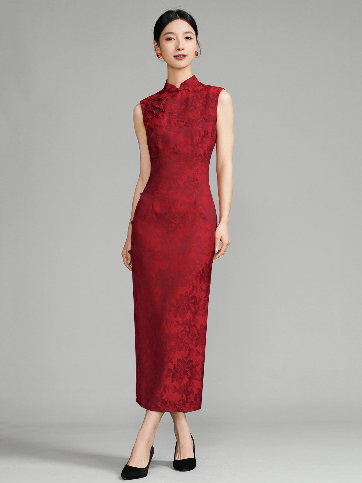 Chinese Wedding Engagement & Tea Ceremony Sleeveless Floral Cheongsam | Lixiao