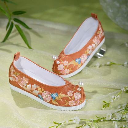 Kayla - Embroidered Chinese Hanfu Shoes