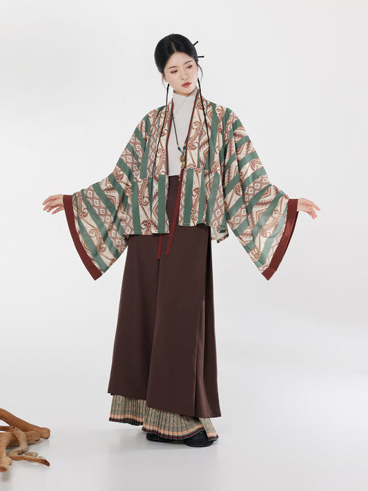 Wang Yun Shan | Modern Chinese Pleated Jacket and Wide Leg Pants Set