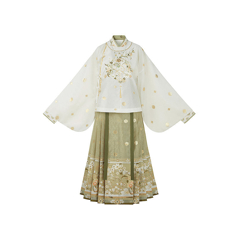 Ming Dynasty Hanfu Outfit Round Collar Top & Mamian Skirt | Fragrance in Hand 暗香执扇