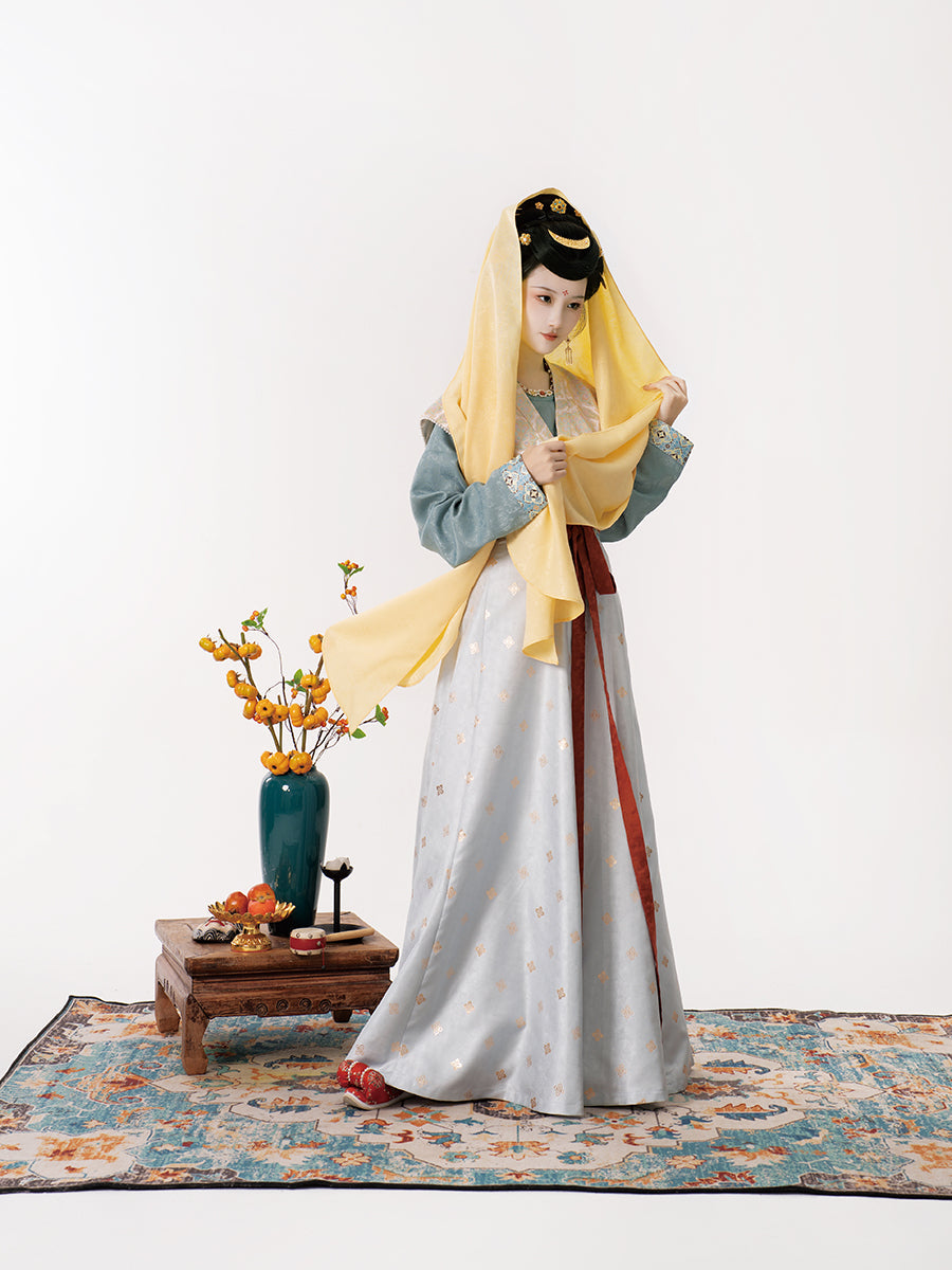 Xuan He 暄禾 - Tang Dynasty Style Beizi Qiyao Ruqun (Preorder)