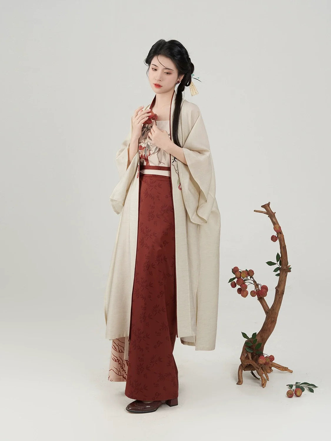 Song Dynasty Modern Hanfu - Evening Magpie 晚鹊 (Preorder)