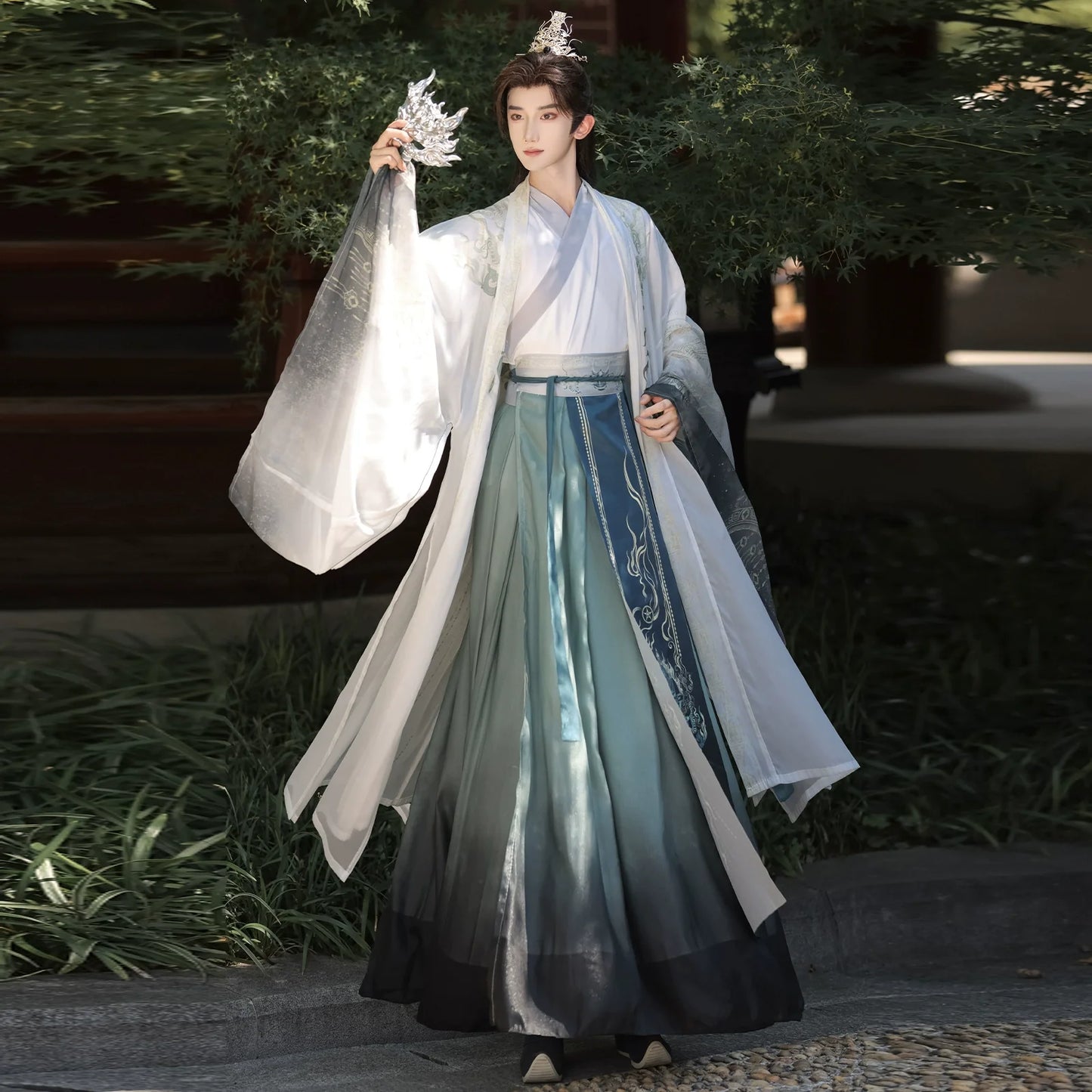 Mist Beyond Waters | Wei Jin Unisex Hanfu with Immortal Flowing Sleeves