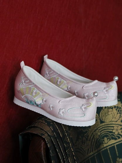 Lady Daming – Embroidered Chinese Hanfu Shoes