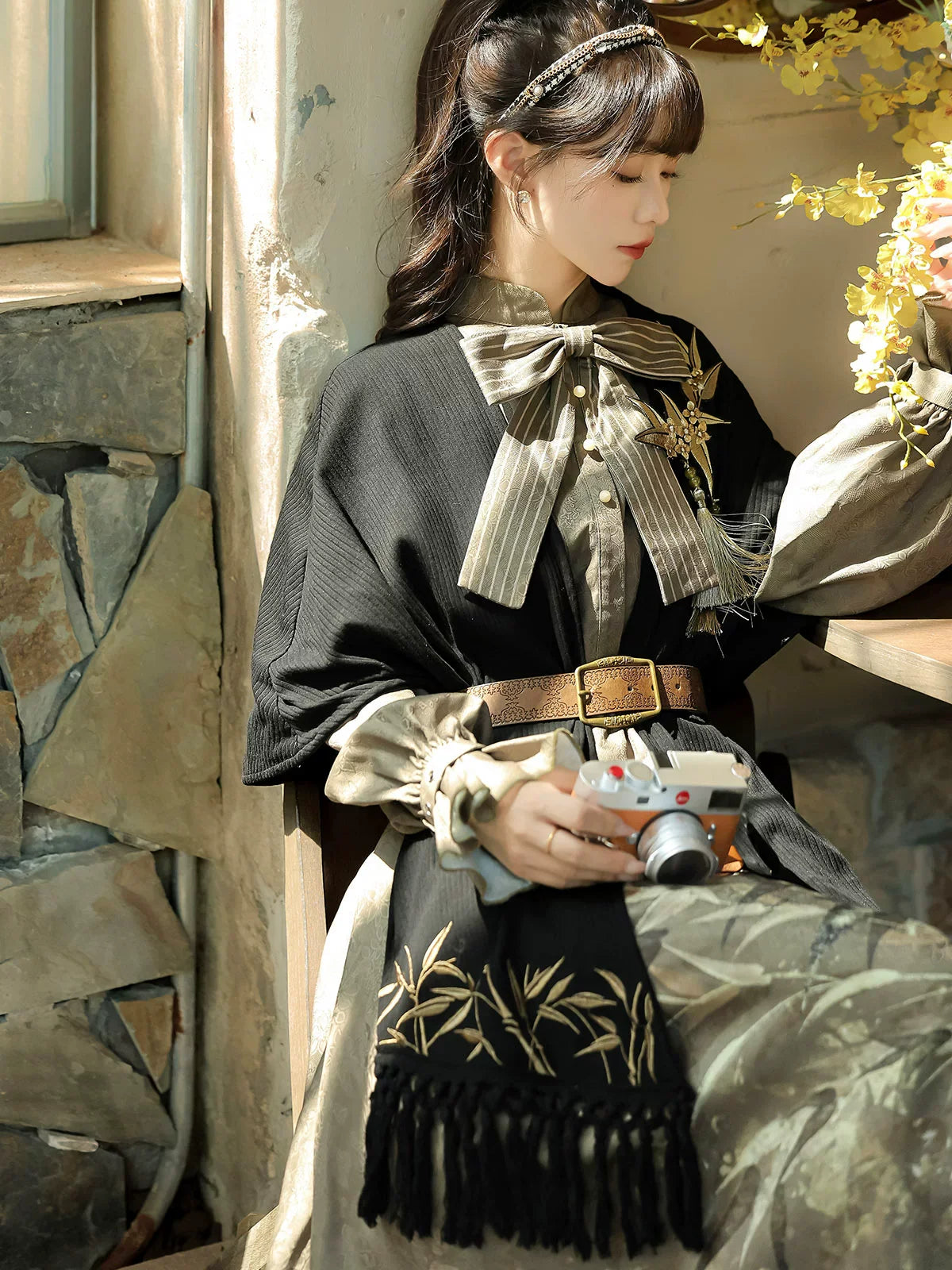Glitter Bamboo 鎏金竹影 - New Chinese Style Printed Long-Sleeve Dress and Shawl Set (Preorder)