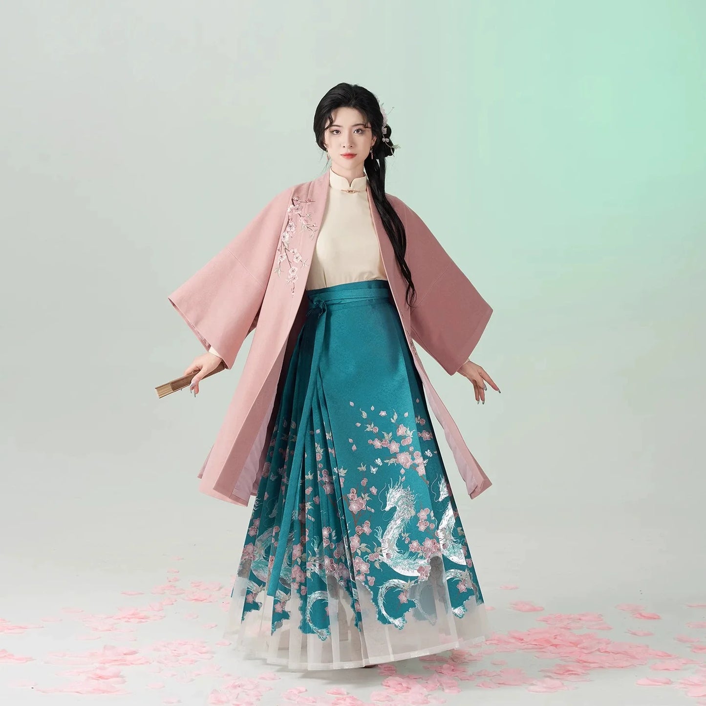 Chinese Blouse & Mamian Skirt Outfit | Yunxue 蕴雪