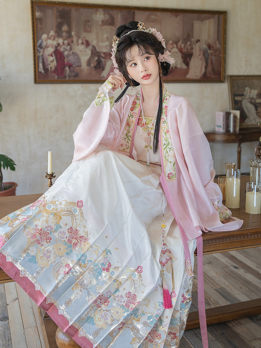 Ming Dynasty Spring Hanfu Set with Pink Mamian Skirt for Women | Peach Blossoms of Antiquity 博古桃花