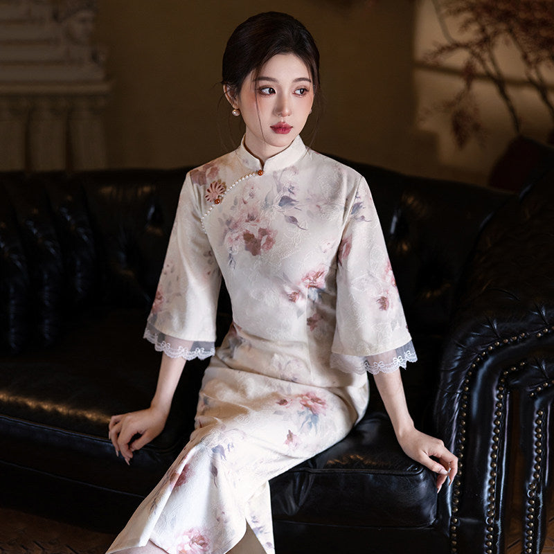 Mid Sleeve Floral Relaxed Cut Cheongsam | Pearl Pavilion