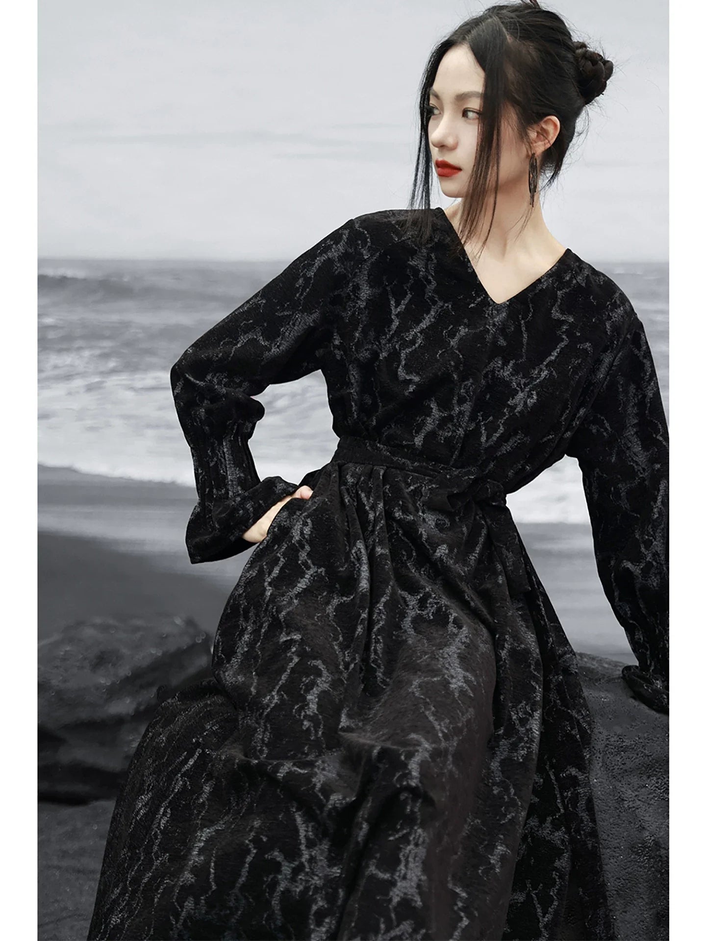 New Chinese Style Black Chenille Loose Long Dress