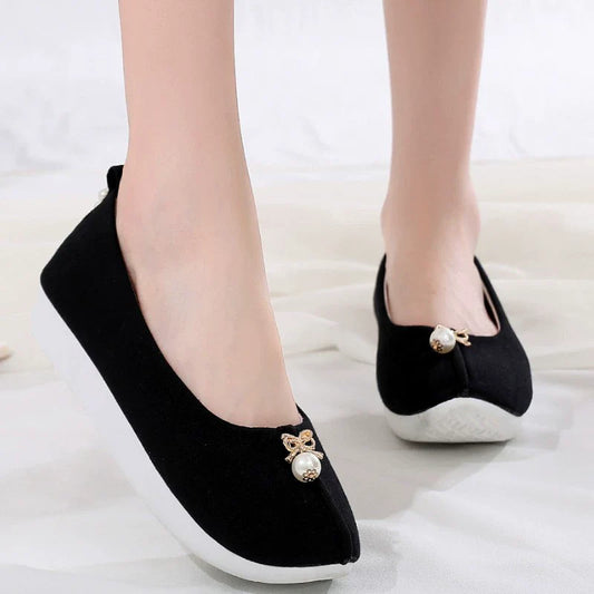 Audrey traditional Chinese style wuxia shoes