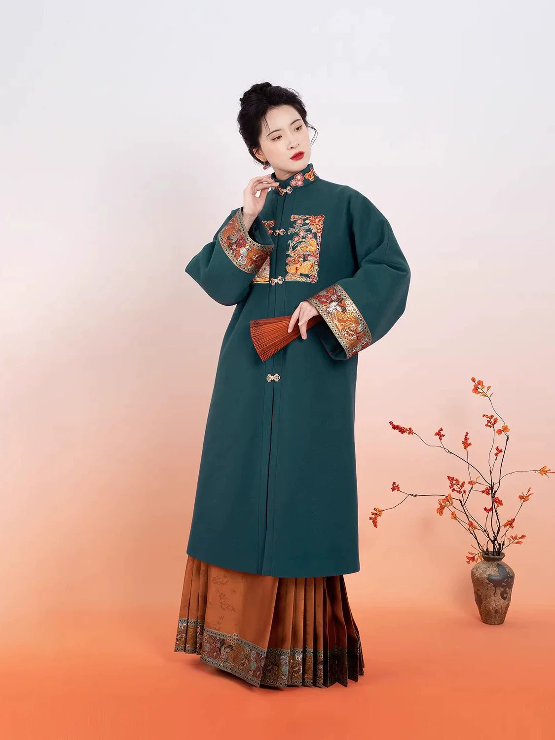 Ming Dynasty Modern Hanfu Mamianqun Outfit - Qianqiu 影舞千秋