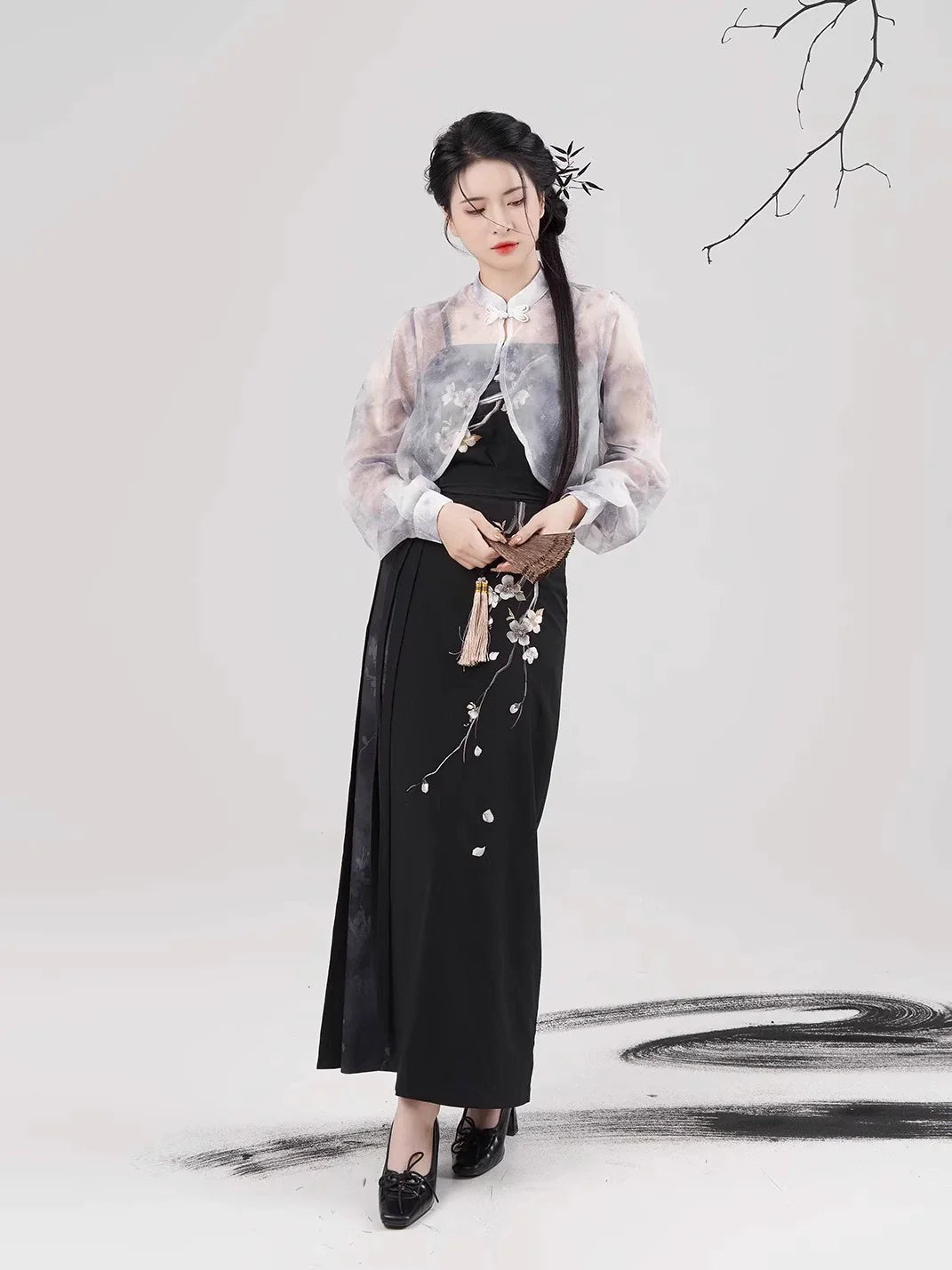 Song Dynasty Modern Hanfu Set with Spiral Skirt - Night Plum Window 暗梅窗夜 (Preorder)