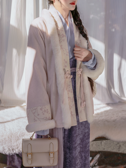 Song Dynasty Modern Hanfu Coat and Wrap Skirt for Autumn and Winter - Miaomiao 妙妙 (Preorder)