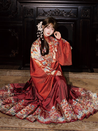 Ming Dynasty Wedding Hanfu Set with Pipa Sleeve Top & Mamian Skirt | Auspicious Fortune 福禄来宜