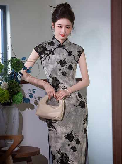 Sleeveless Floral Long Cheongsam | Haifu