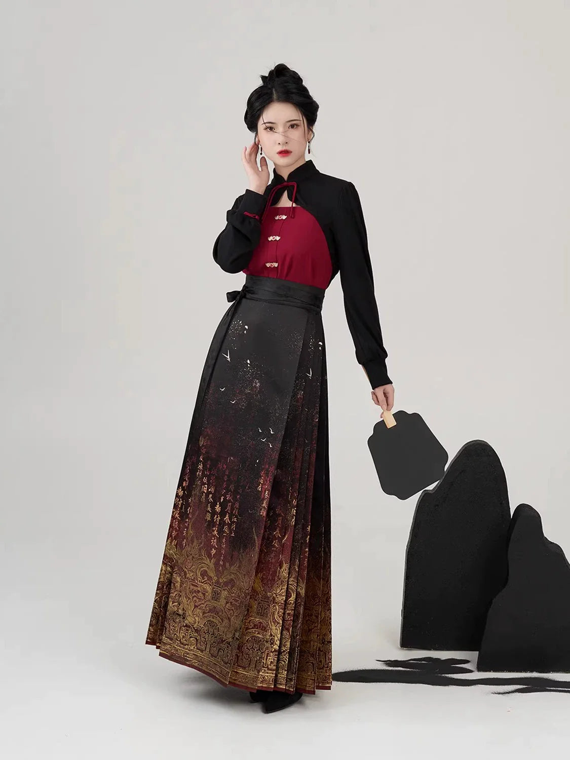 Ming Dynasty Modern Hanfu Mamianqun Outfit - Dansha 丹砂
