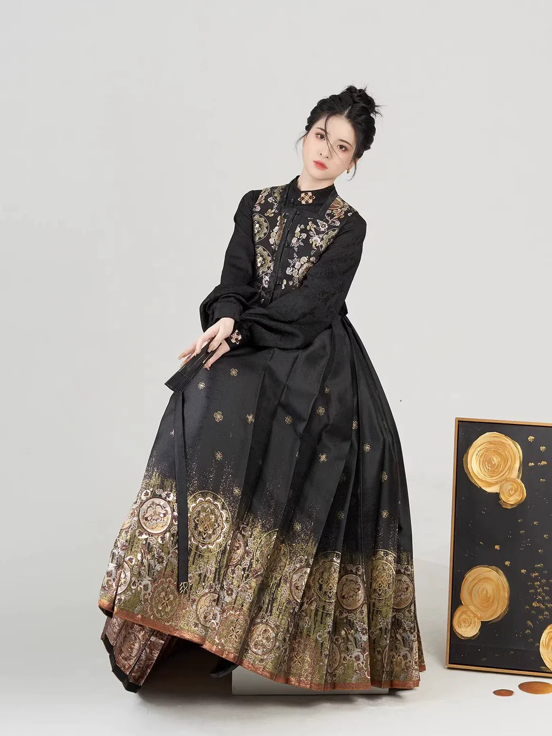 Chinese Blouse & Mamian Skirt Outfit | Jinghua Jade Mirror 金花玉镜