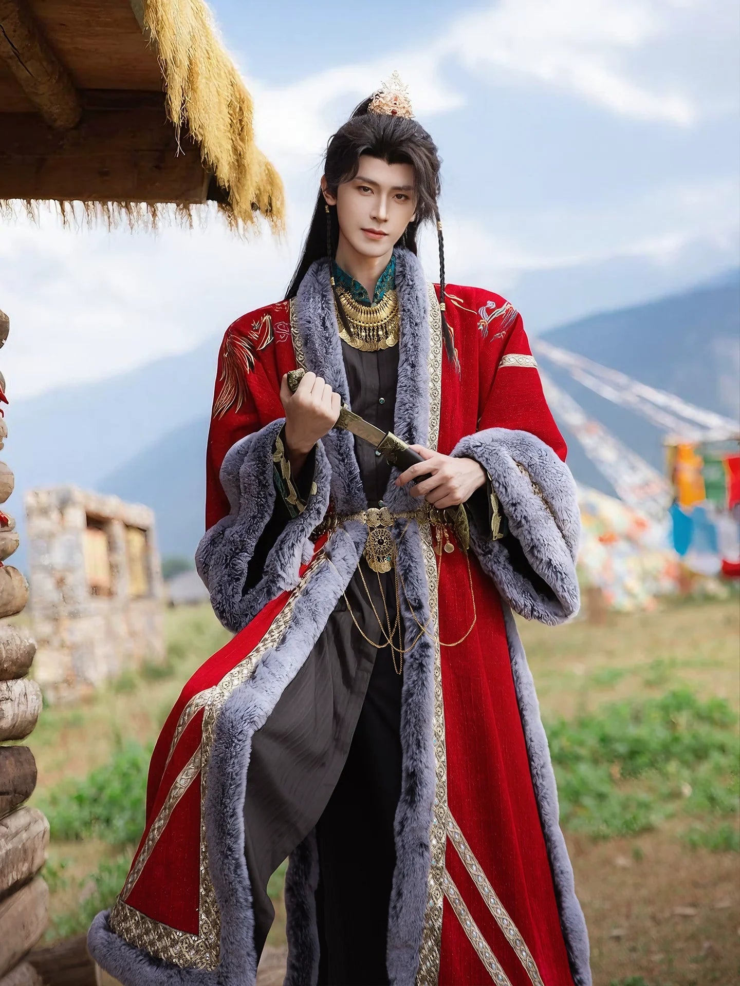 Yan Yun 炎云 - Song Dynasty Swordsman Coat and Robe Hanfu Outfit for Spring, Autumn & Winter (Preorder)
