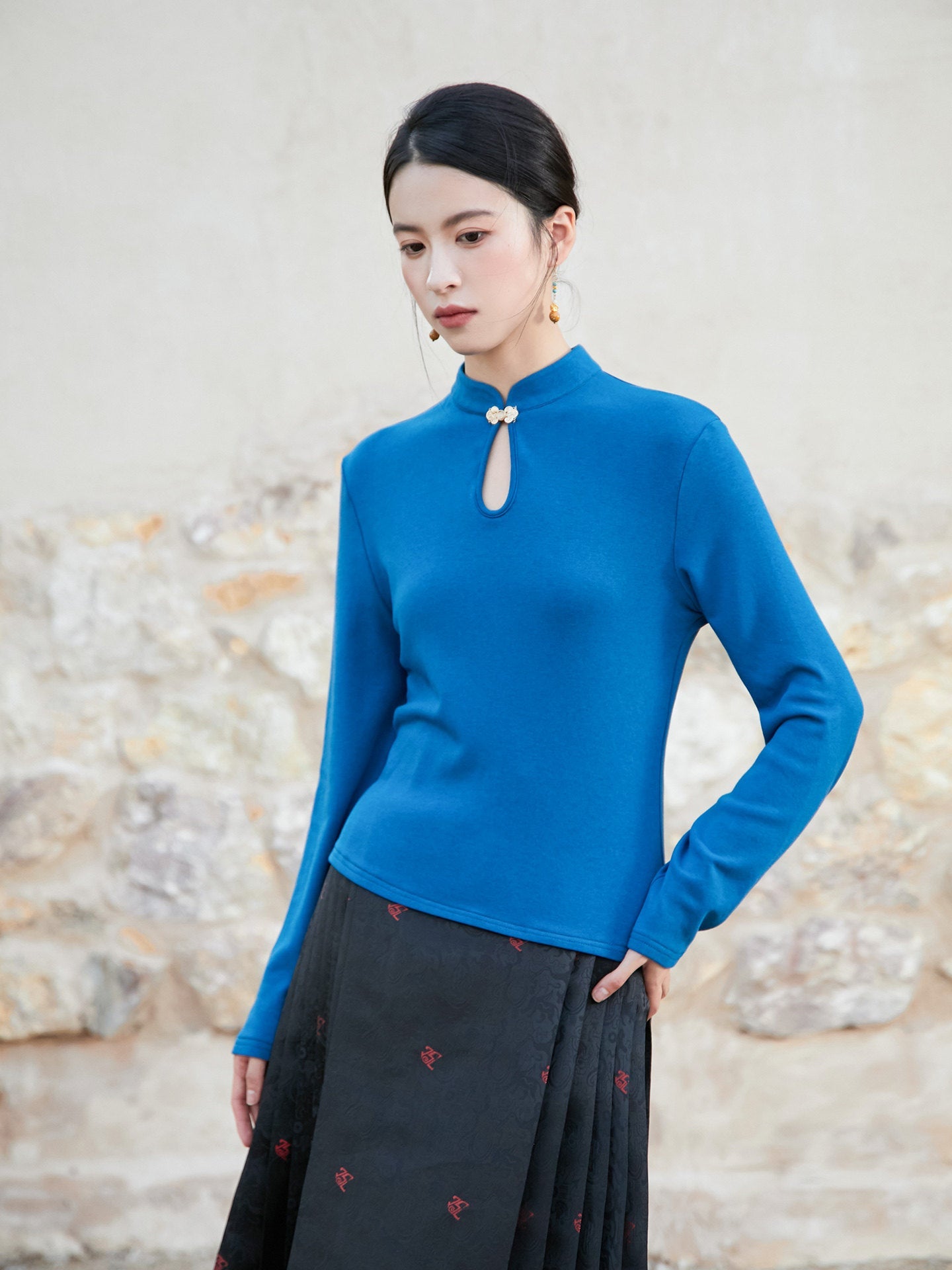 New Chinese Style Knitted Top in Blue - Wind Bamboo