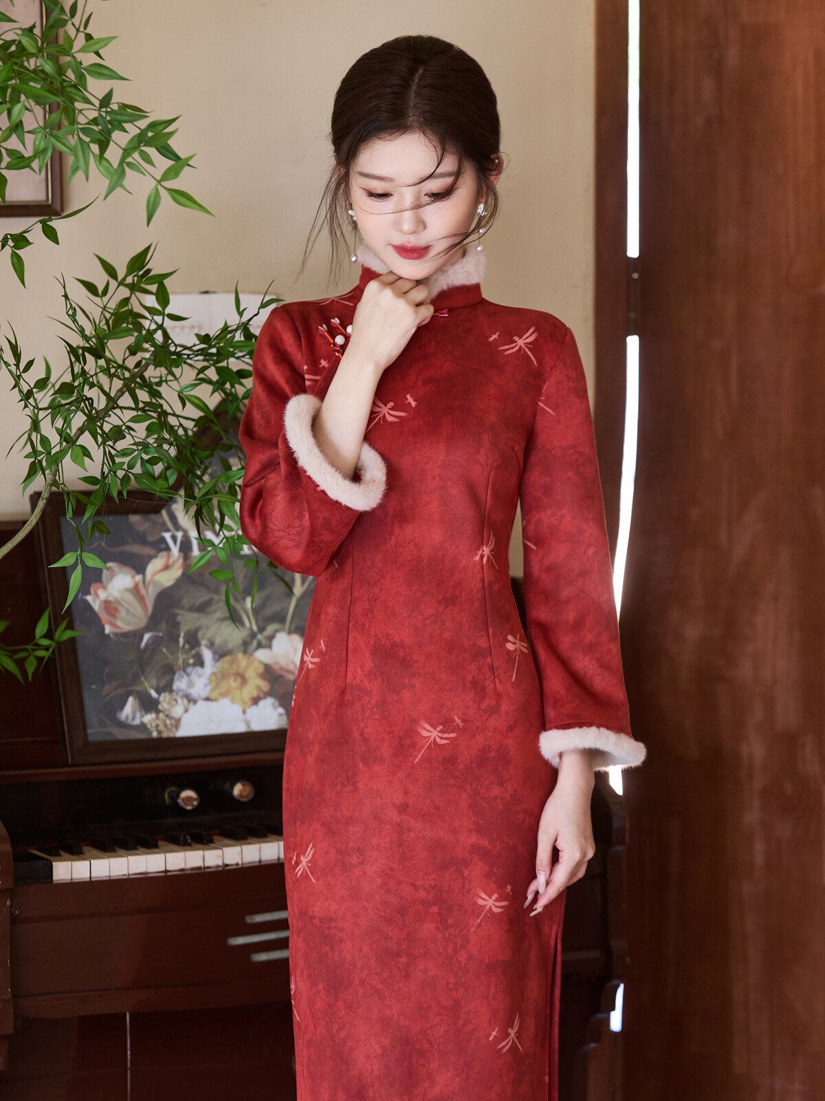 Chinese Wedding Engagement & Tea Ceremony Long Sleeve Cheongsam | Dragonfly