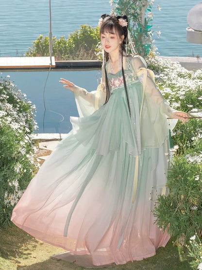 Lotus Fairy 荷花仙子 - Tang Dynasty Style Qixiong Ruqun