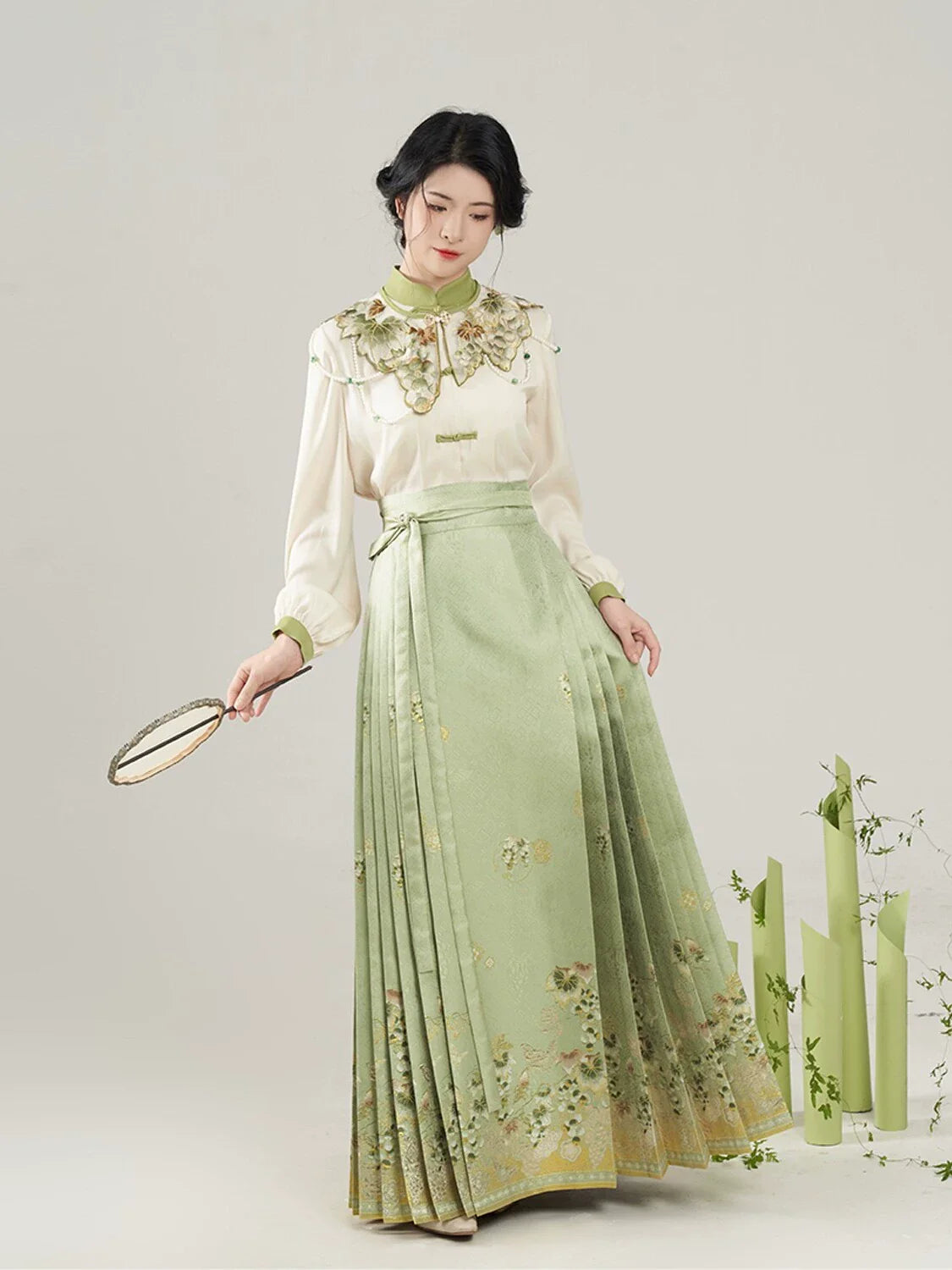 Chinese Long Sleeve Shirt & Mamian Skirt Outfit | Sunshine Rose 阳光玫瑰
