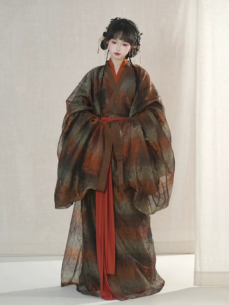 Yao Ling 曜灵 - Warring States Straight Hem Robe