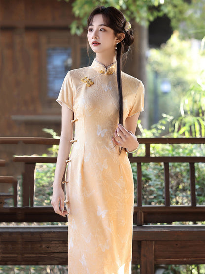 Short Sleeve Butterflies Midi Cheongsam | Soft Glow