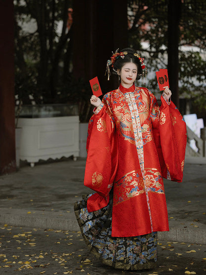 Ming Dynasty Bridal Hanfu Set with Robe & Mamian Skirt | Fengxia 凤霞