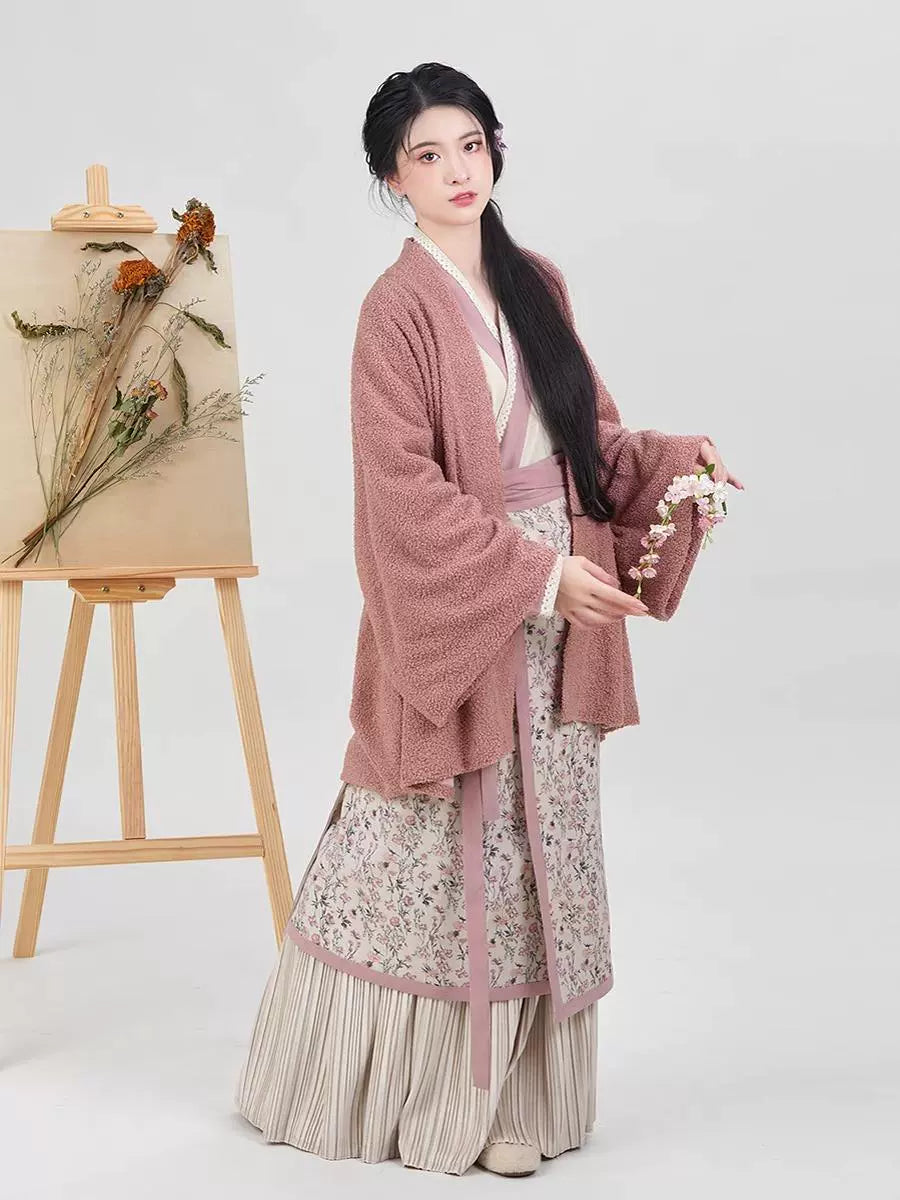 Song Dynasty Modern Hanfu Set with Winged Sleeve Top and Spiral Skirt - Begonia 海棠 (Preorder)