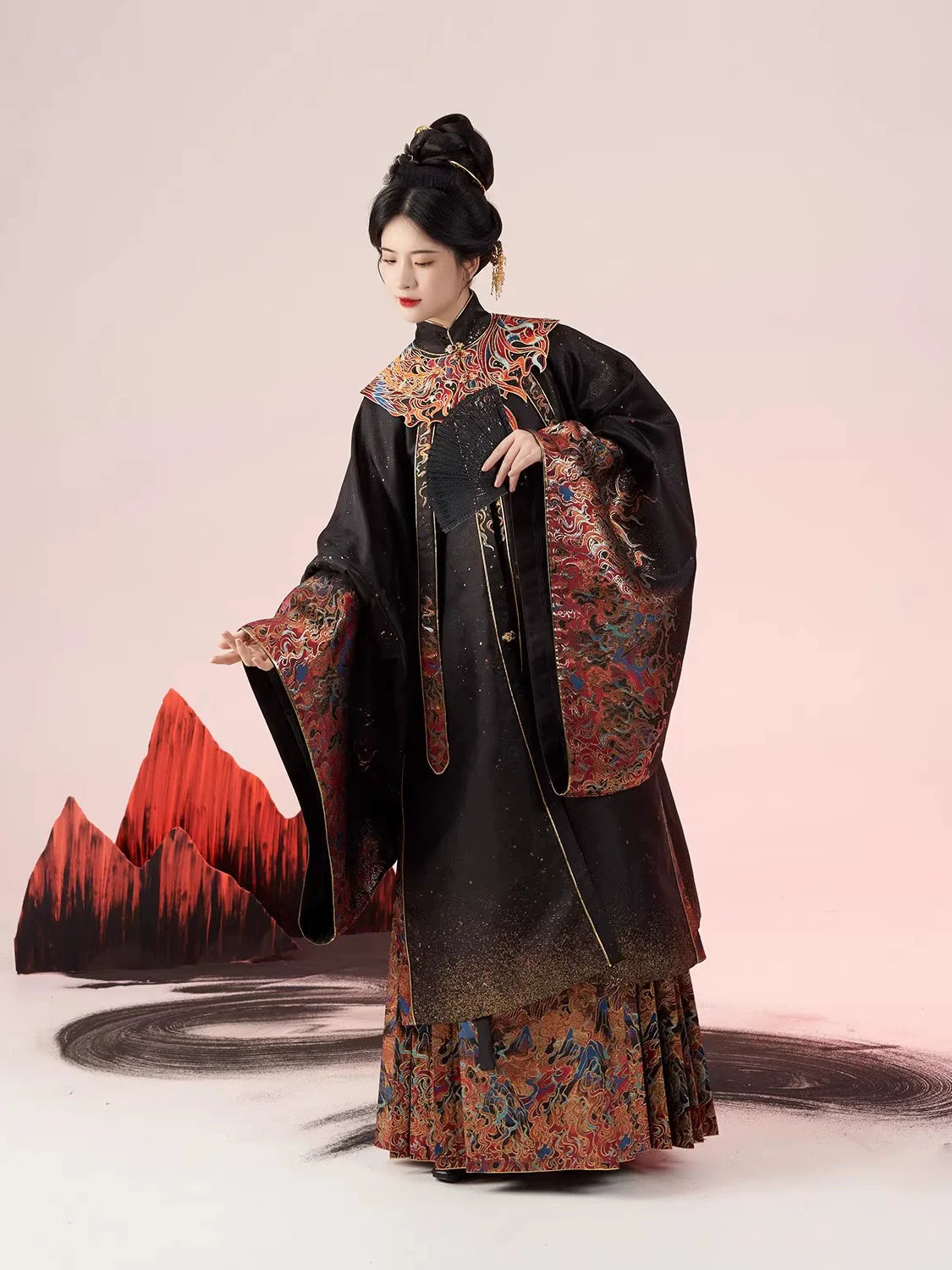 Ming Dynasty Traditional Hanfu Set & Mamian Skirt | Crimson Feathers 赤羽
