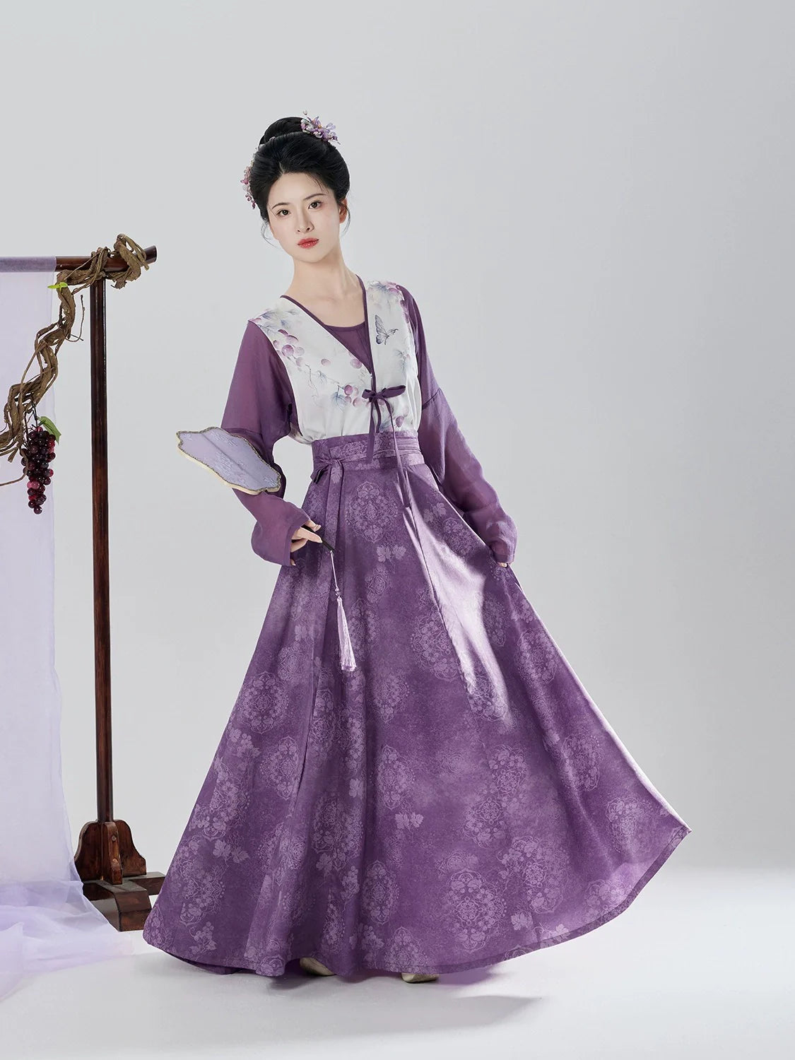 Tang Dynasty Modern Hanfu Set with Beizi Overlay & Flowing Eight-Panel Skirt - Taro Grape 紫芋葡萄 (Preorder)