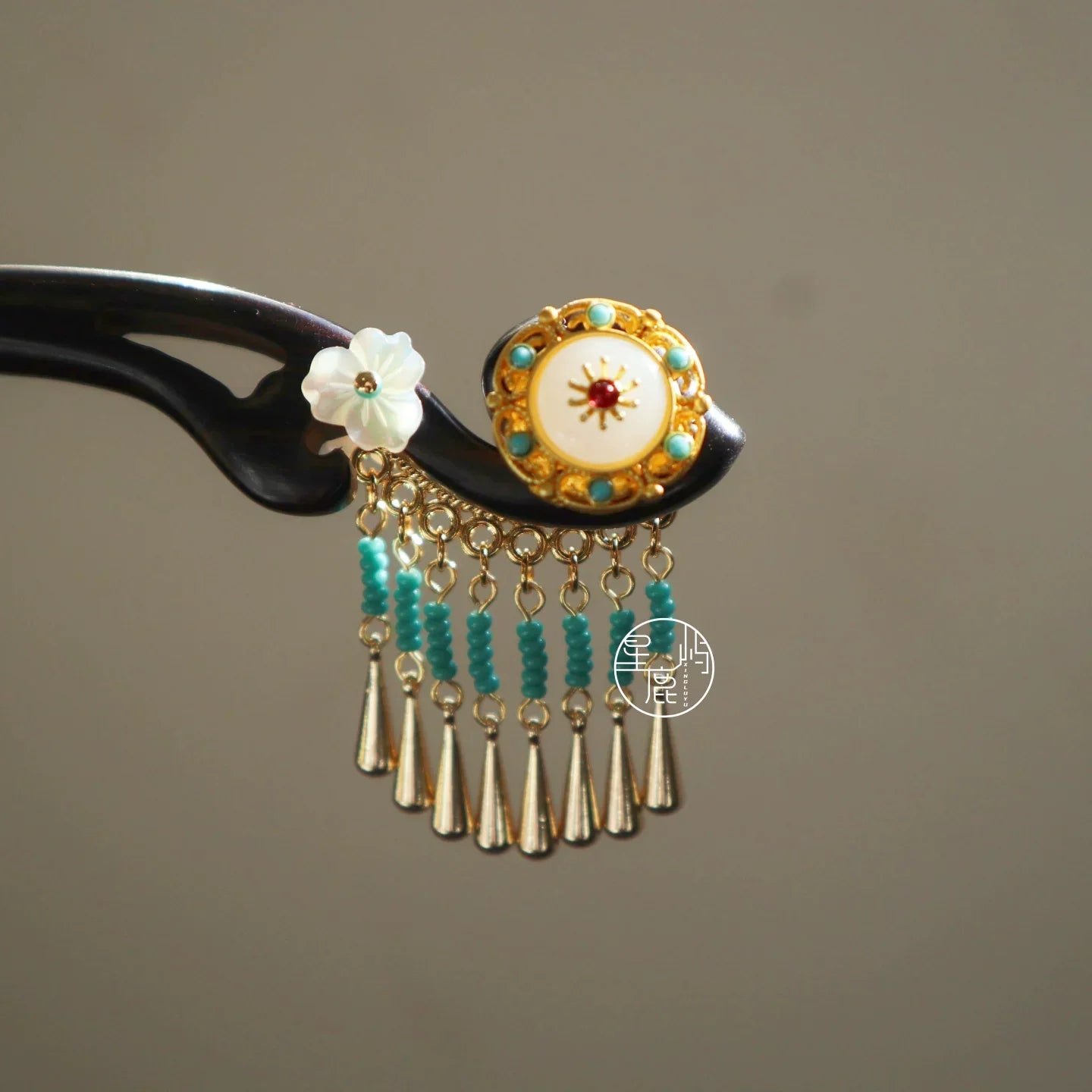 Flowing Jade Hair Stick | Traditional Chinese Hair Accessory