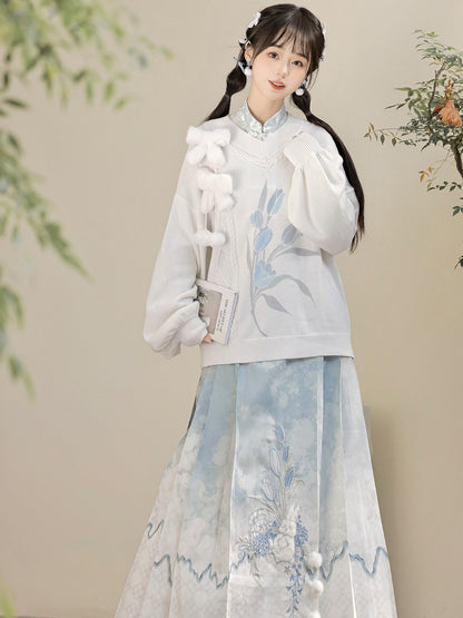 Ming Dynasty Modern Hanfu Sweater and Mamianqun - With Rabbits 与兔兔